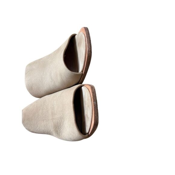 Frye Cindy Mule Sandals size 7.5 Tan Heeled - Picture 8 of 11